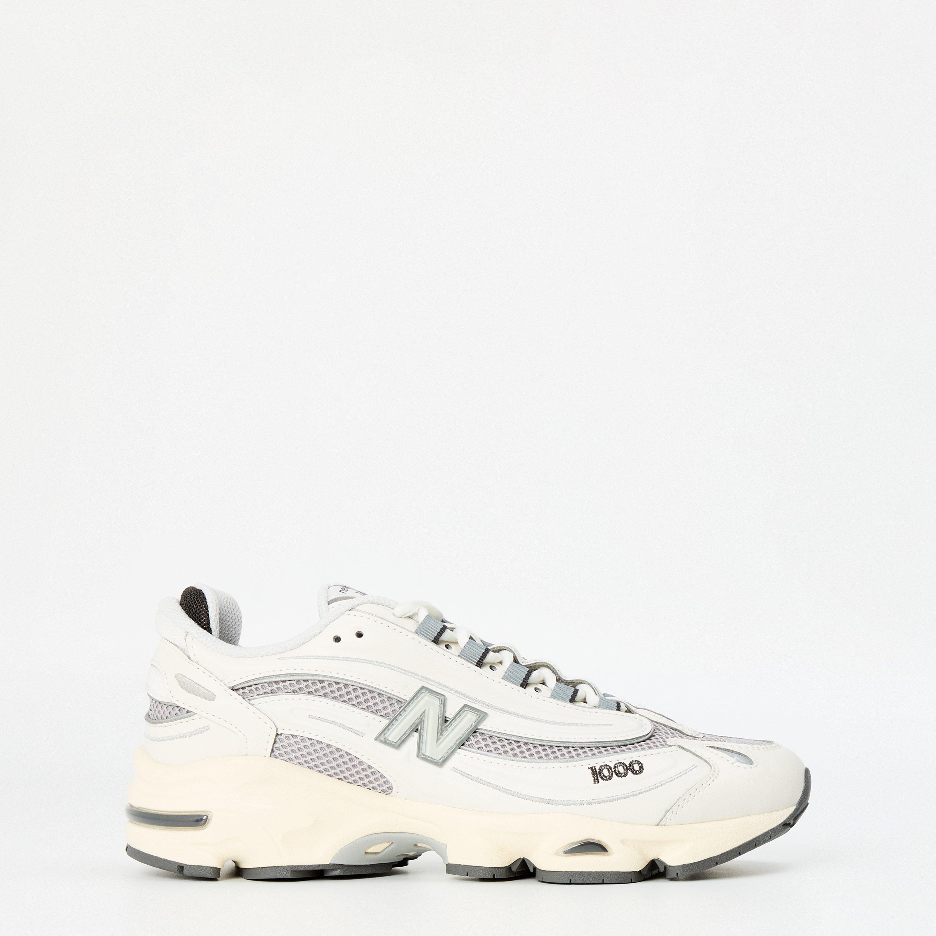 1000 Sneakers