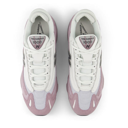 1000 Sneakers