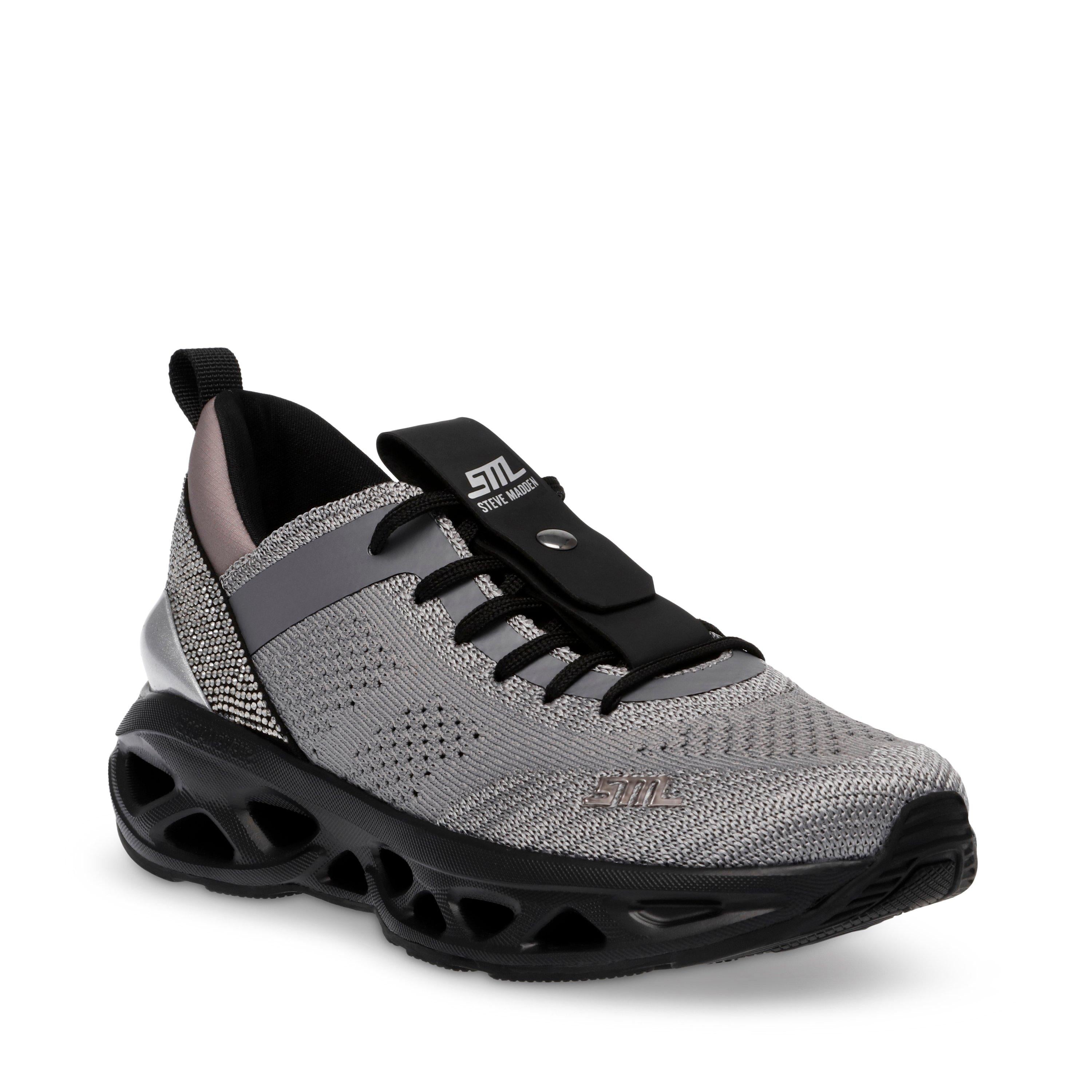 Surge Low-Top Trainers