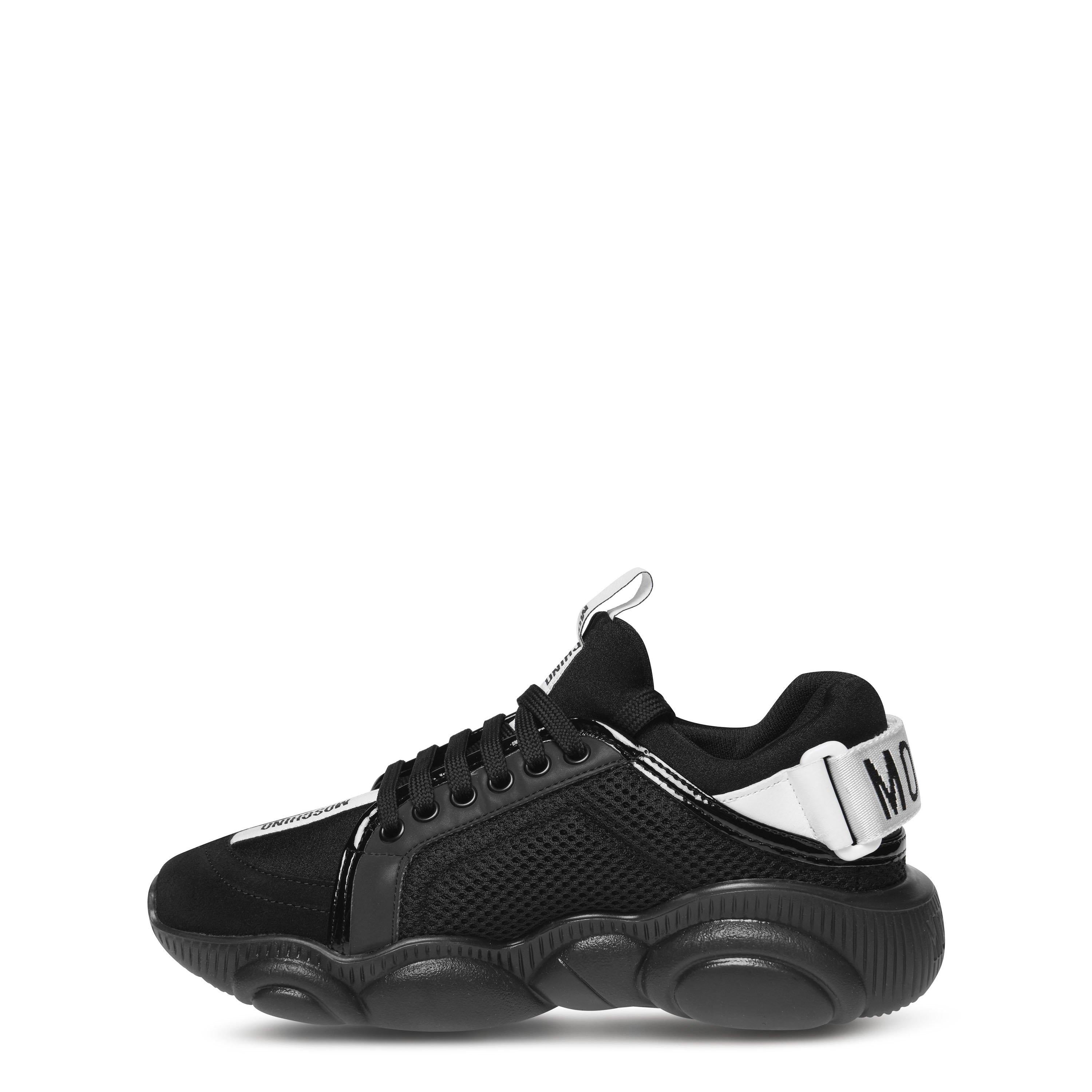 Touch Close Logo Trainers