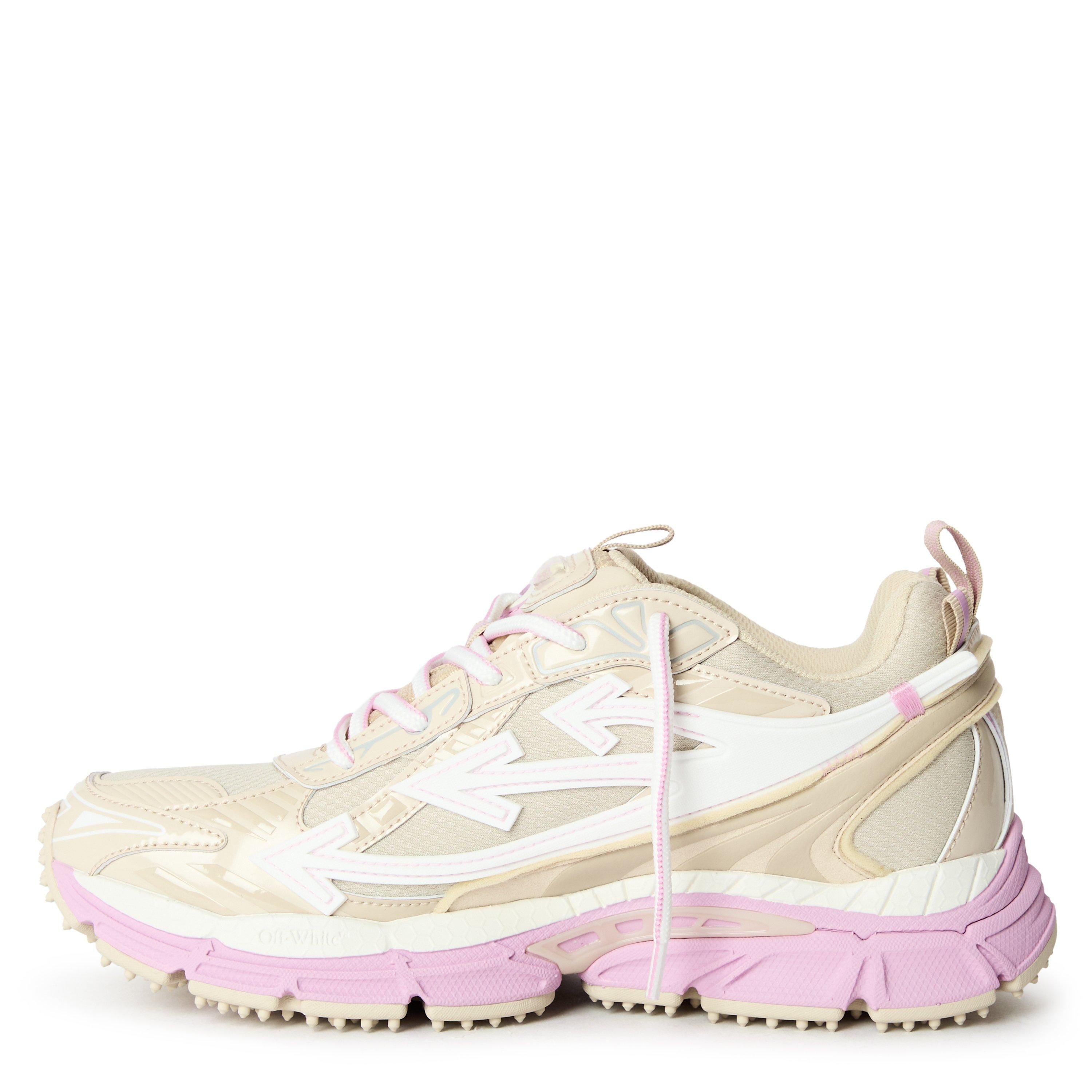 Be Right Back Retro-inspired Comfort Sneakers