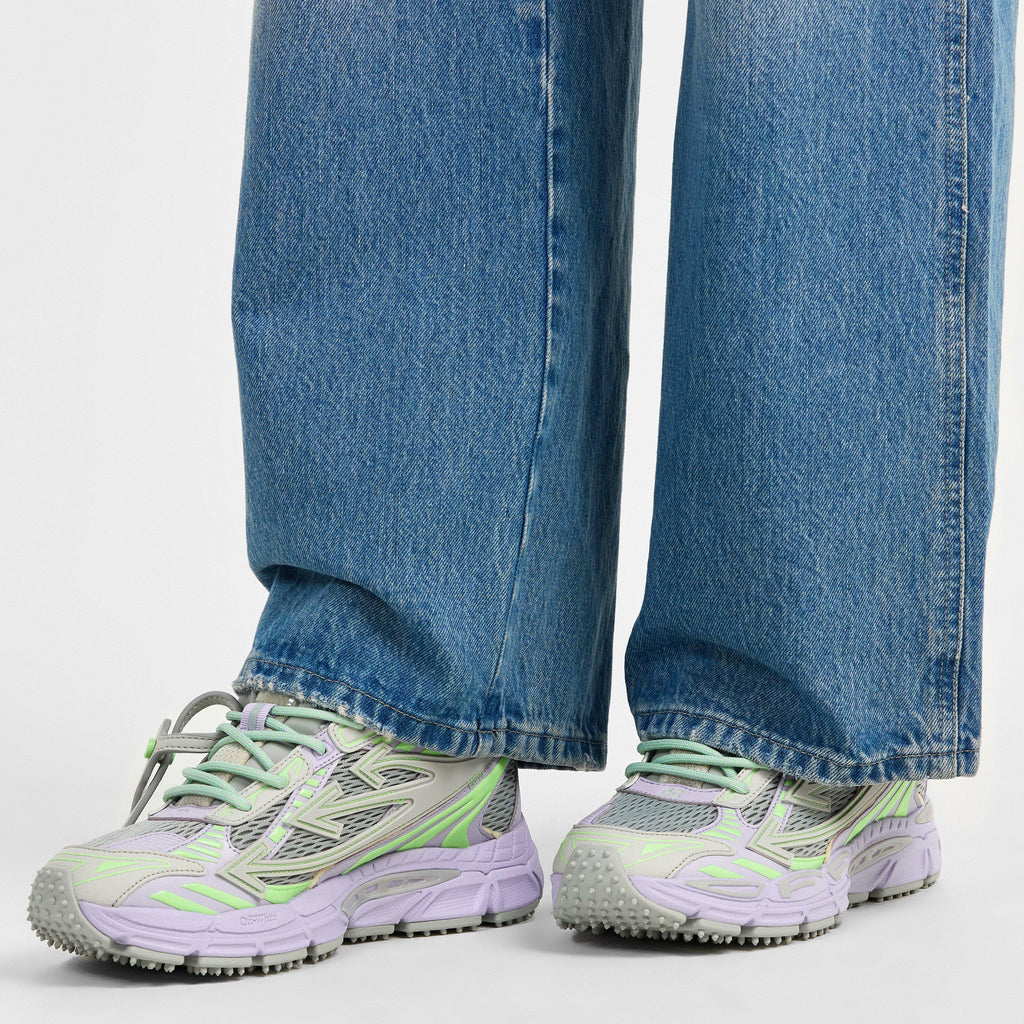 Women's Be Right Back Retro-inspired Comfort Sneakers