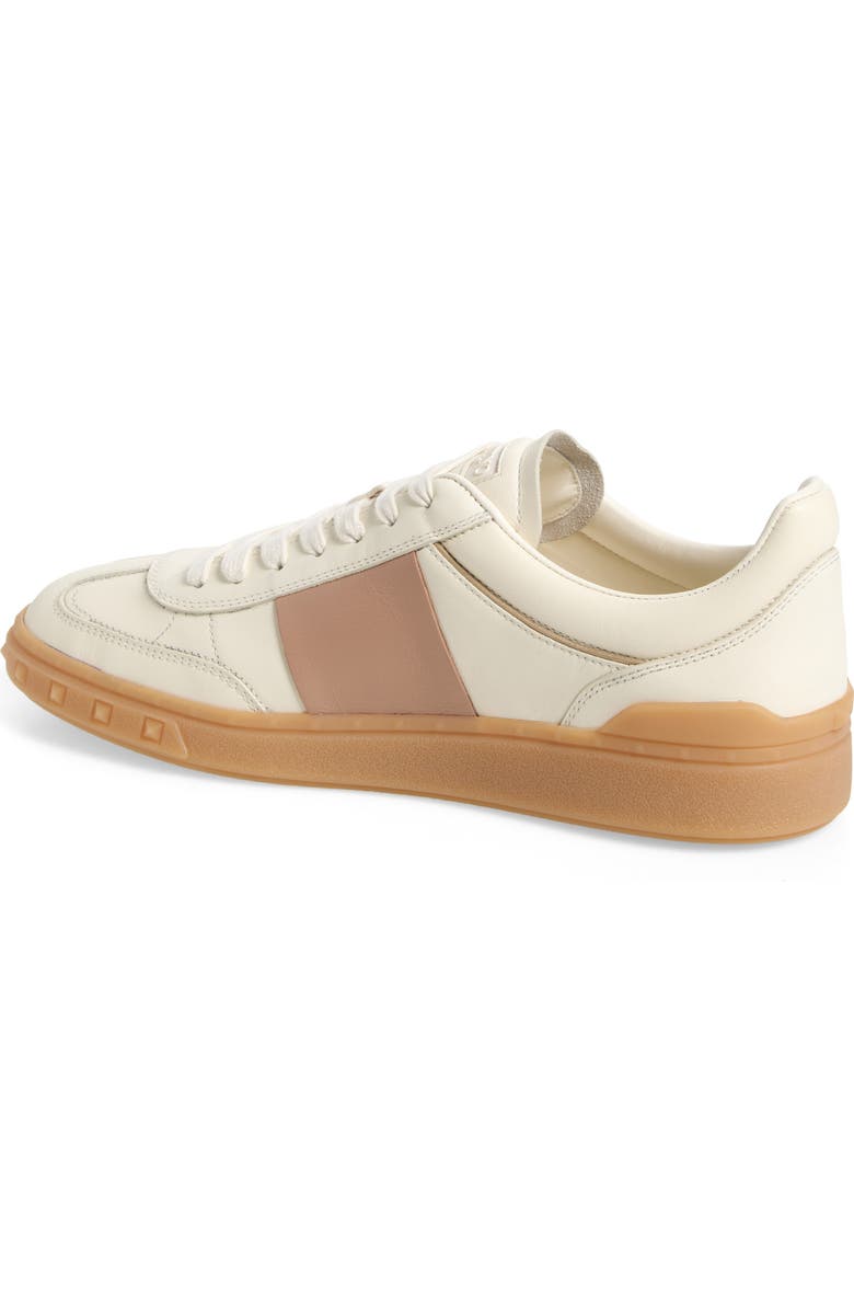Upvillage Low Top Sneaker (Women)