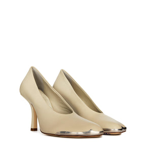 Duck Pumps