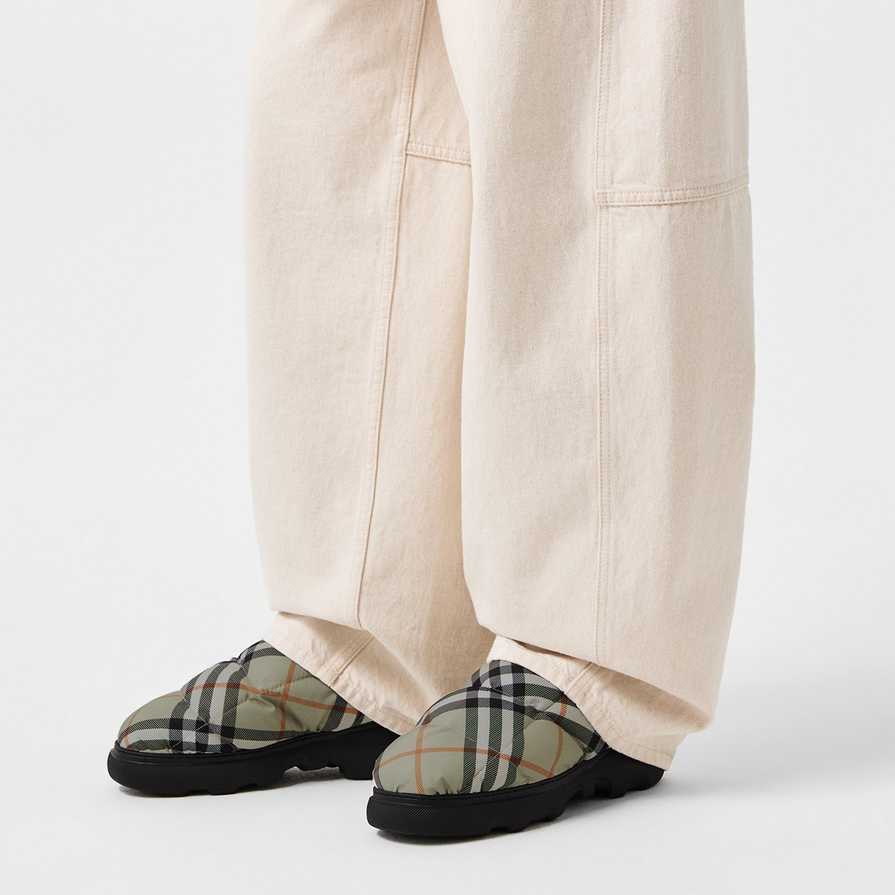Pillow Mules