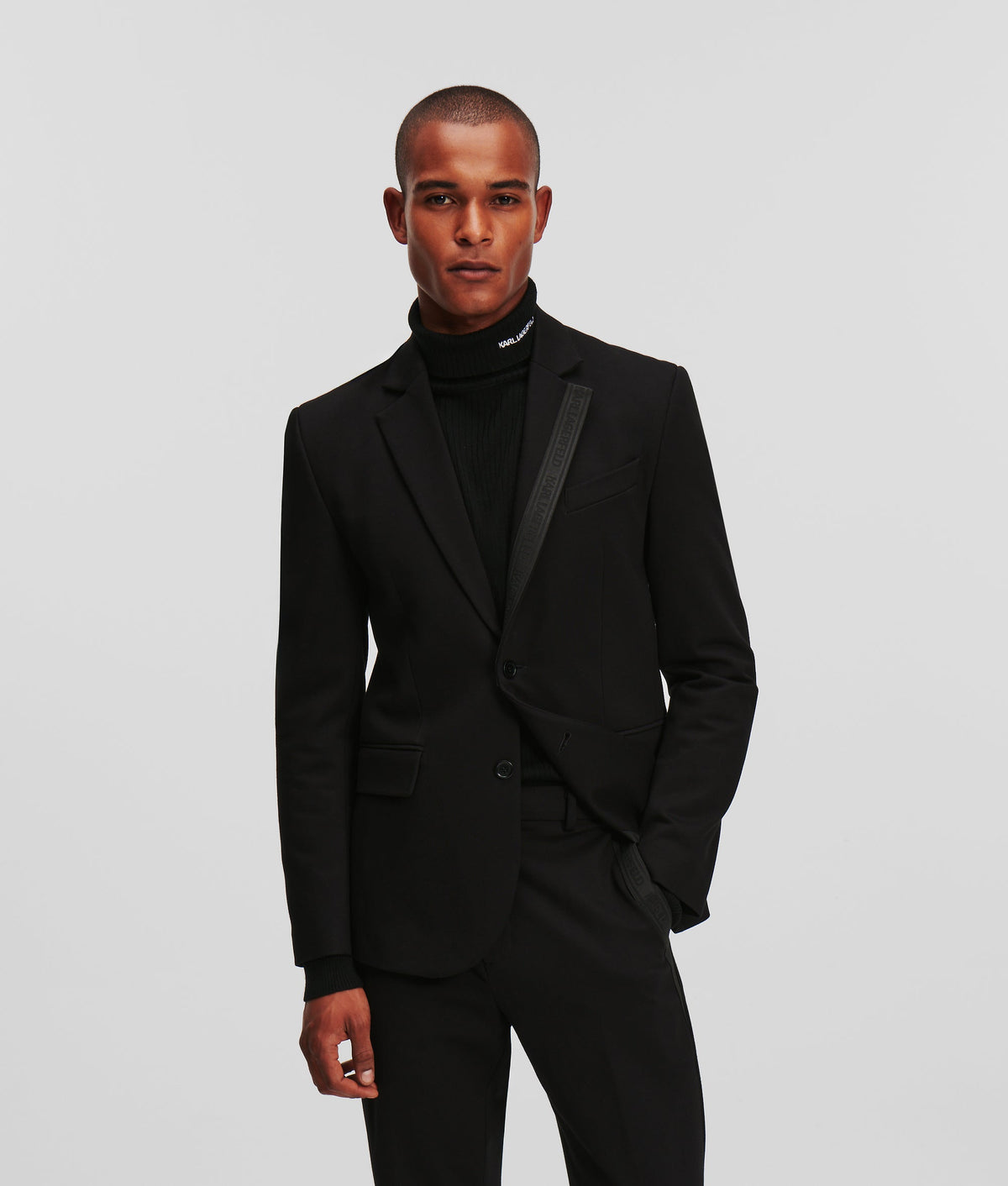 CLASSIC-FIT PUNTO JACKET