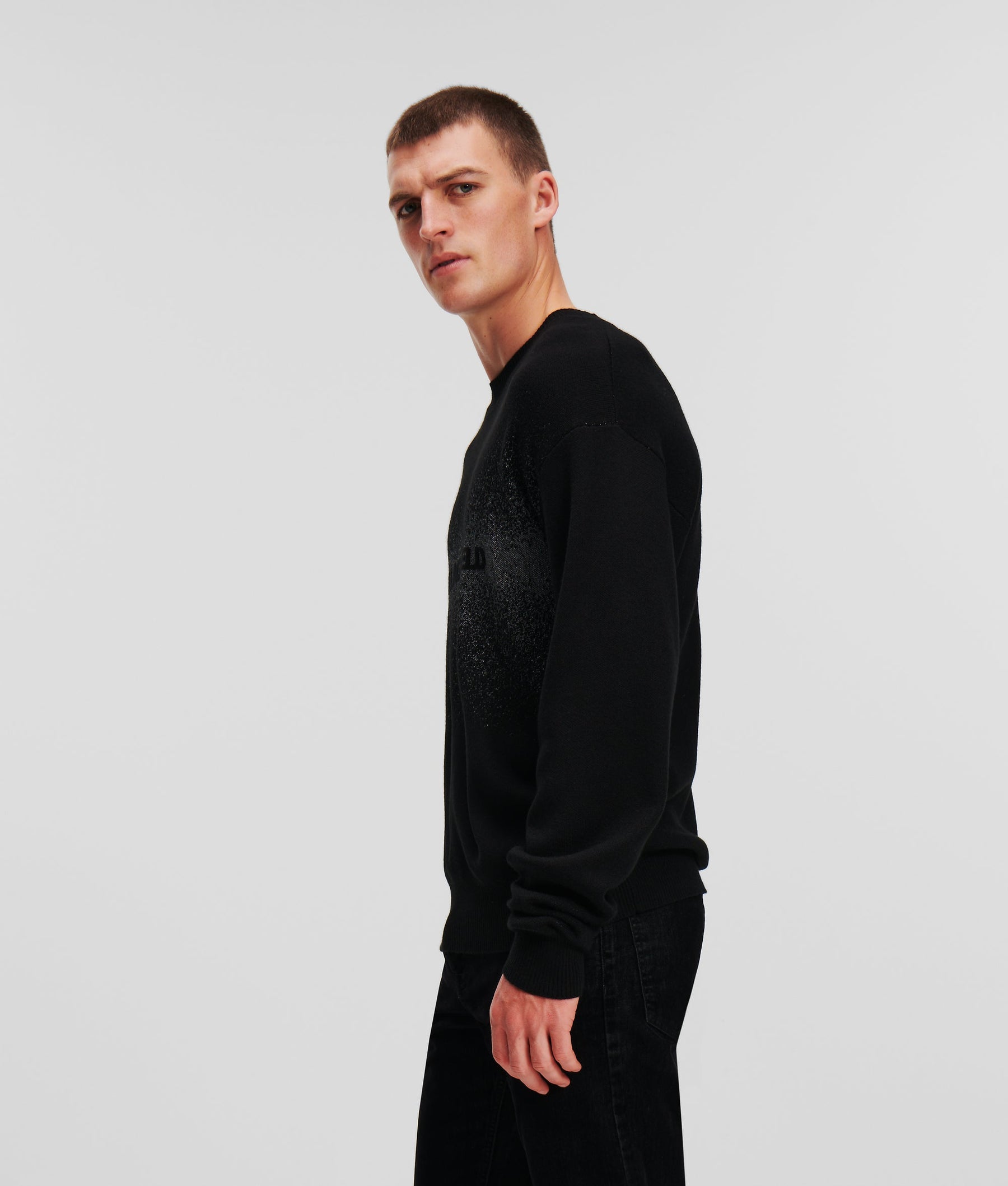 GRADIENT LOGO JUMPER