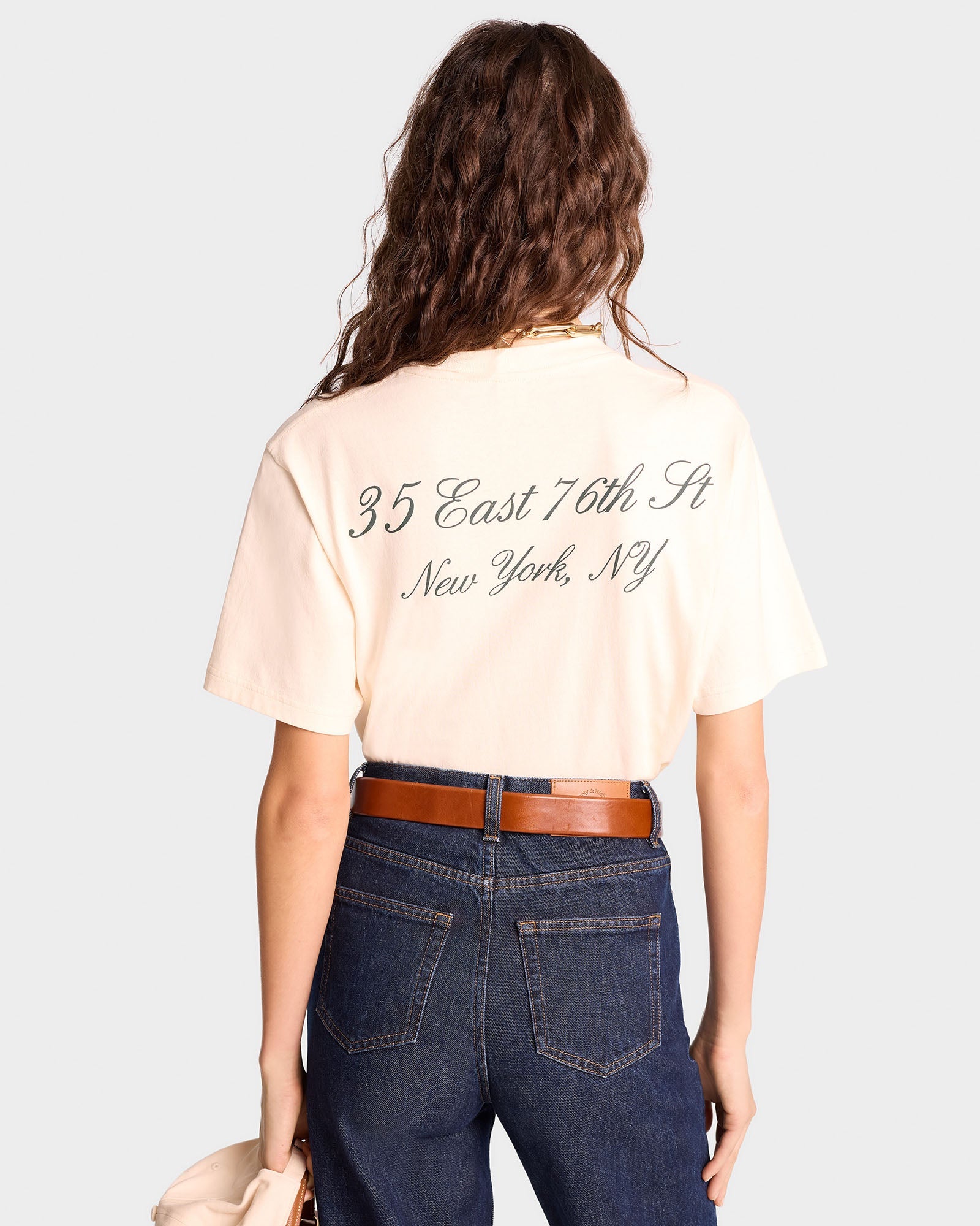 The Carlyle Souvenir T-Shirt - Cream/Forest