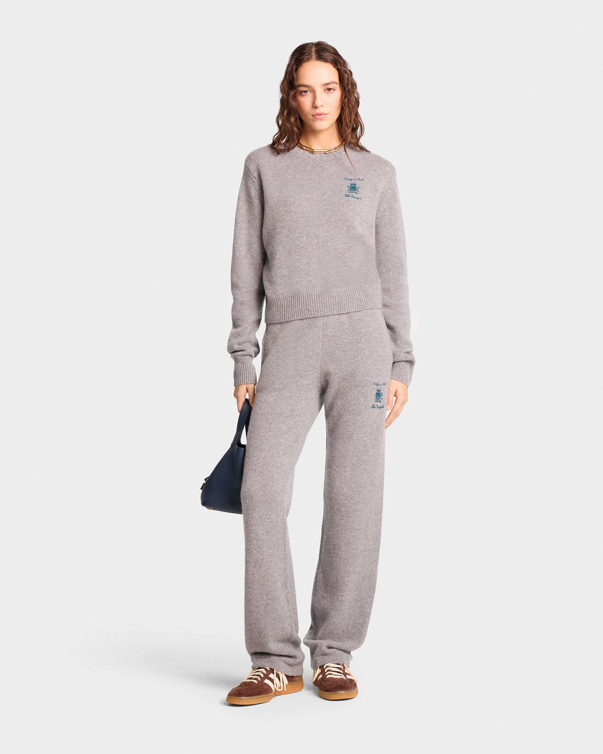 The Carlyle Crest Cashmere Crewneck - Heather Gray/Forest