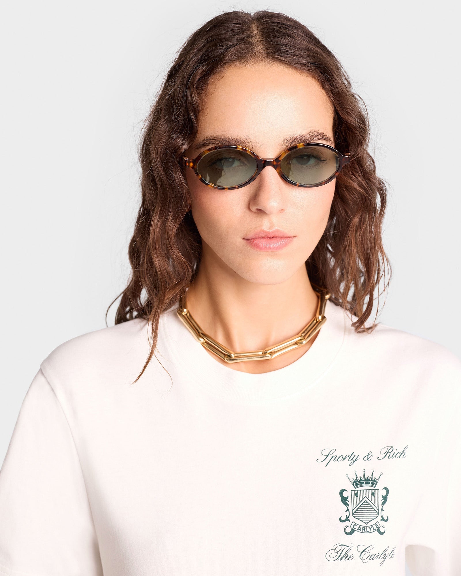 The Carlyle Crest T-Shirt - White/Forest