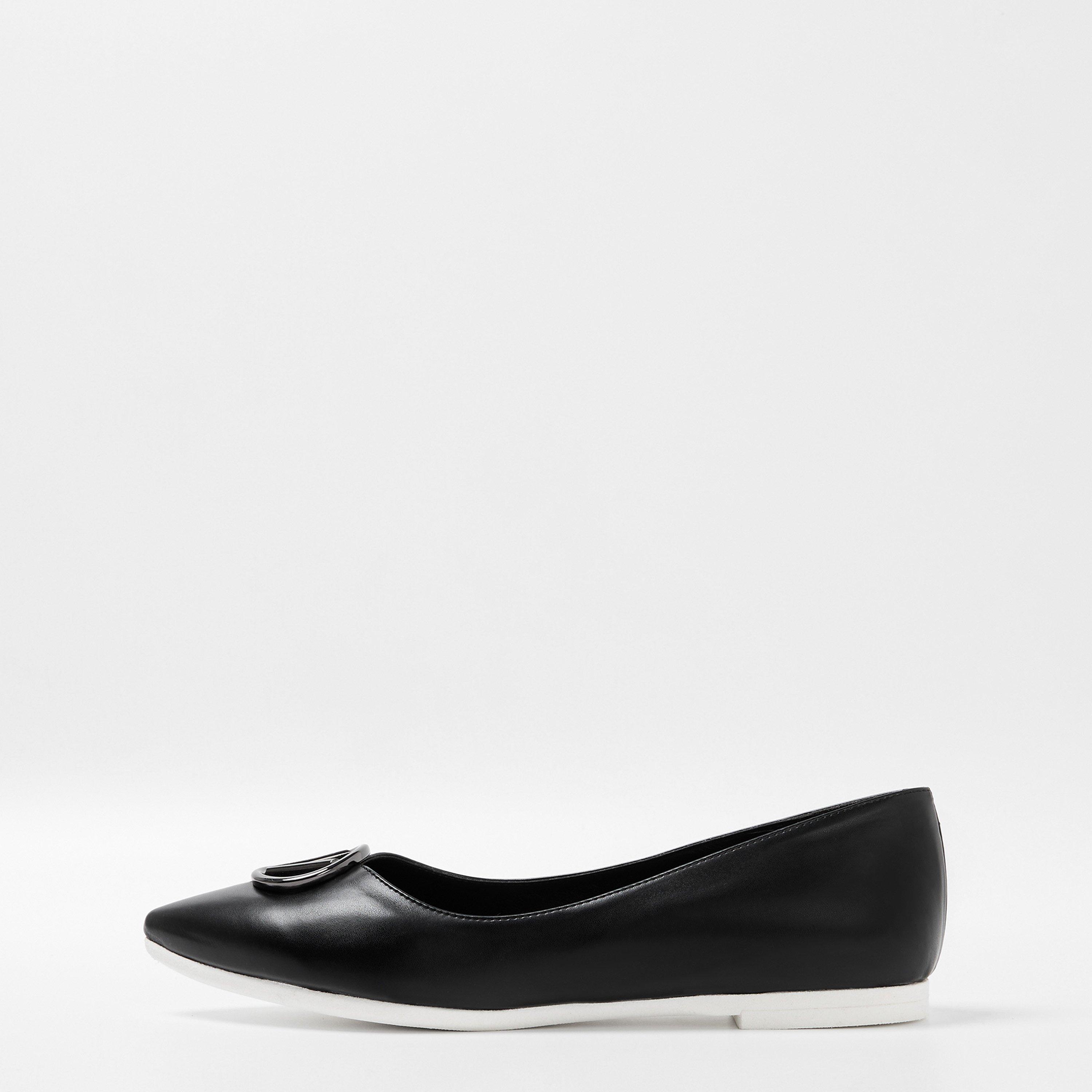 Aura Ballet Pumps