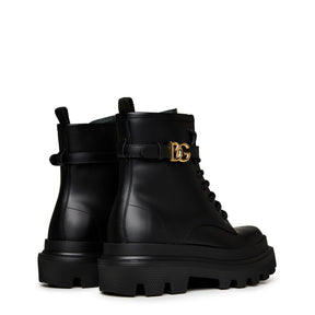 Trek Solid Calfskin Ankle Boots