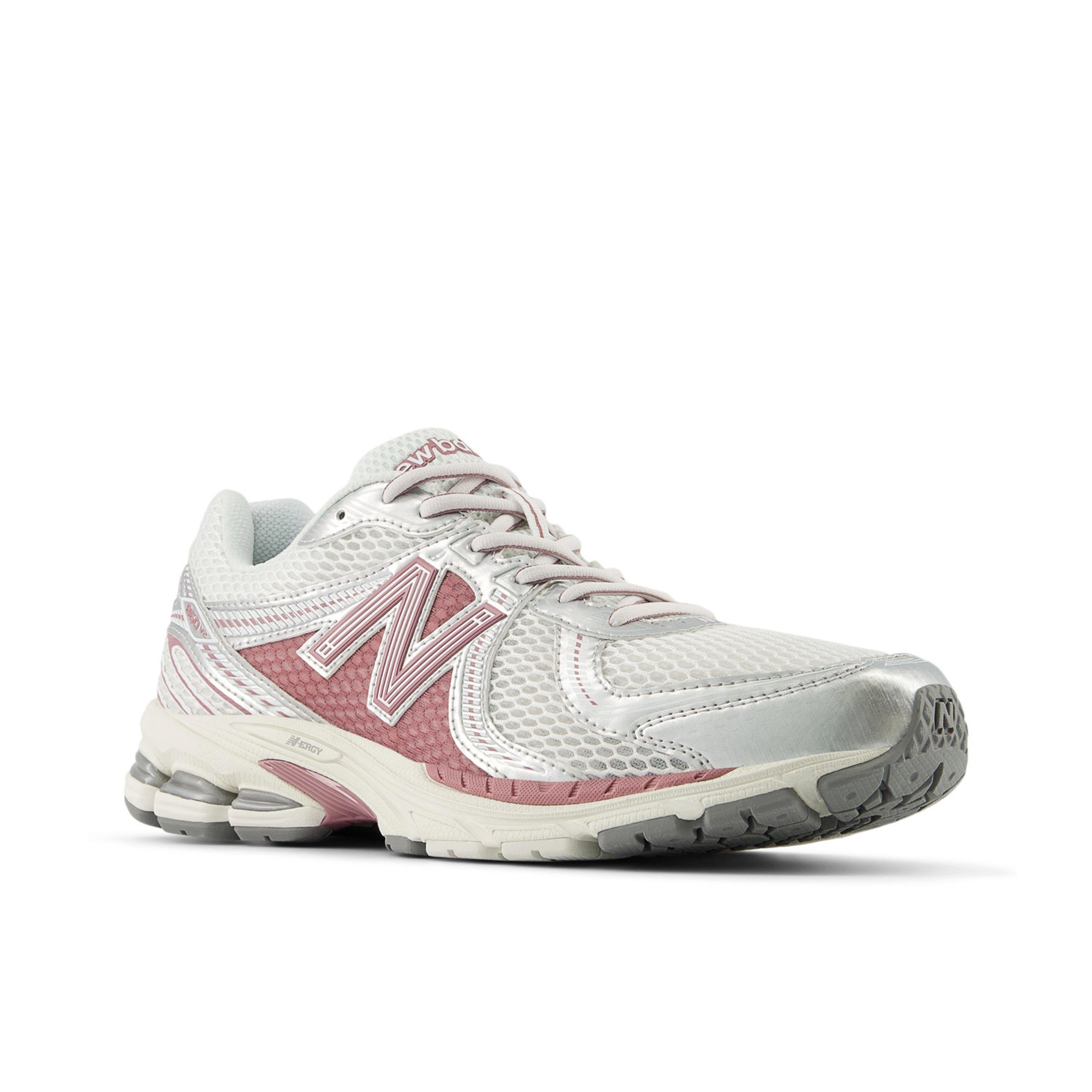 860v2 Shoes
