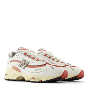 1000 Trainers