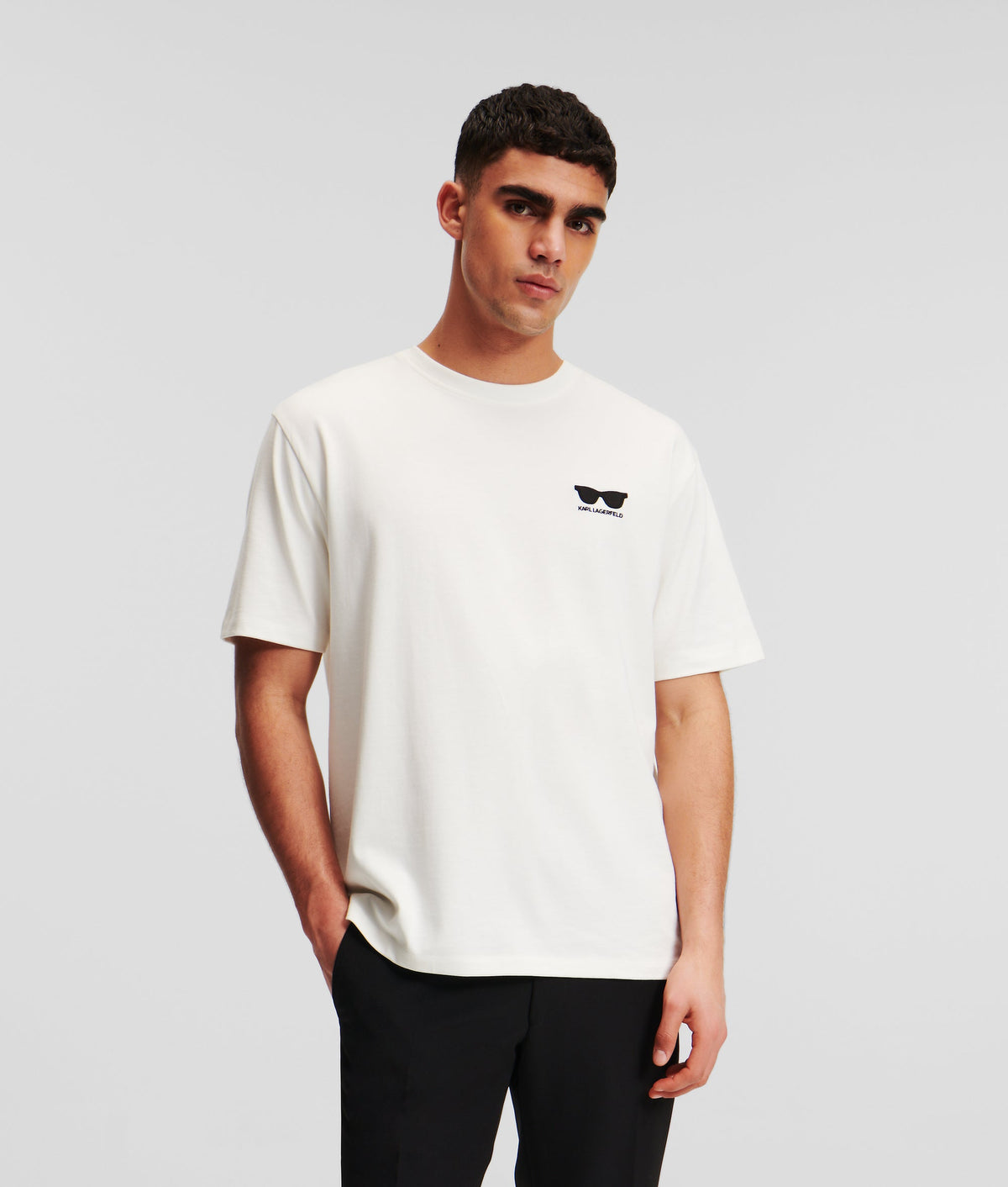 SUNGLASSES T-SHIRT