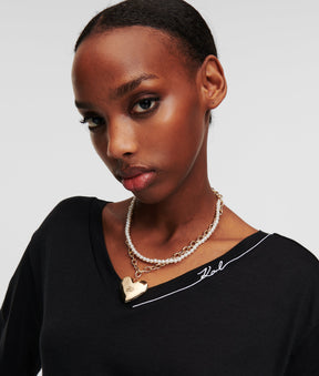 SIGNATURE V-NECK T-SHIRT