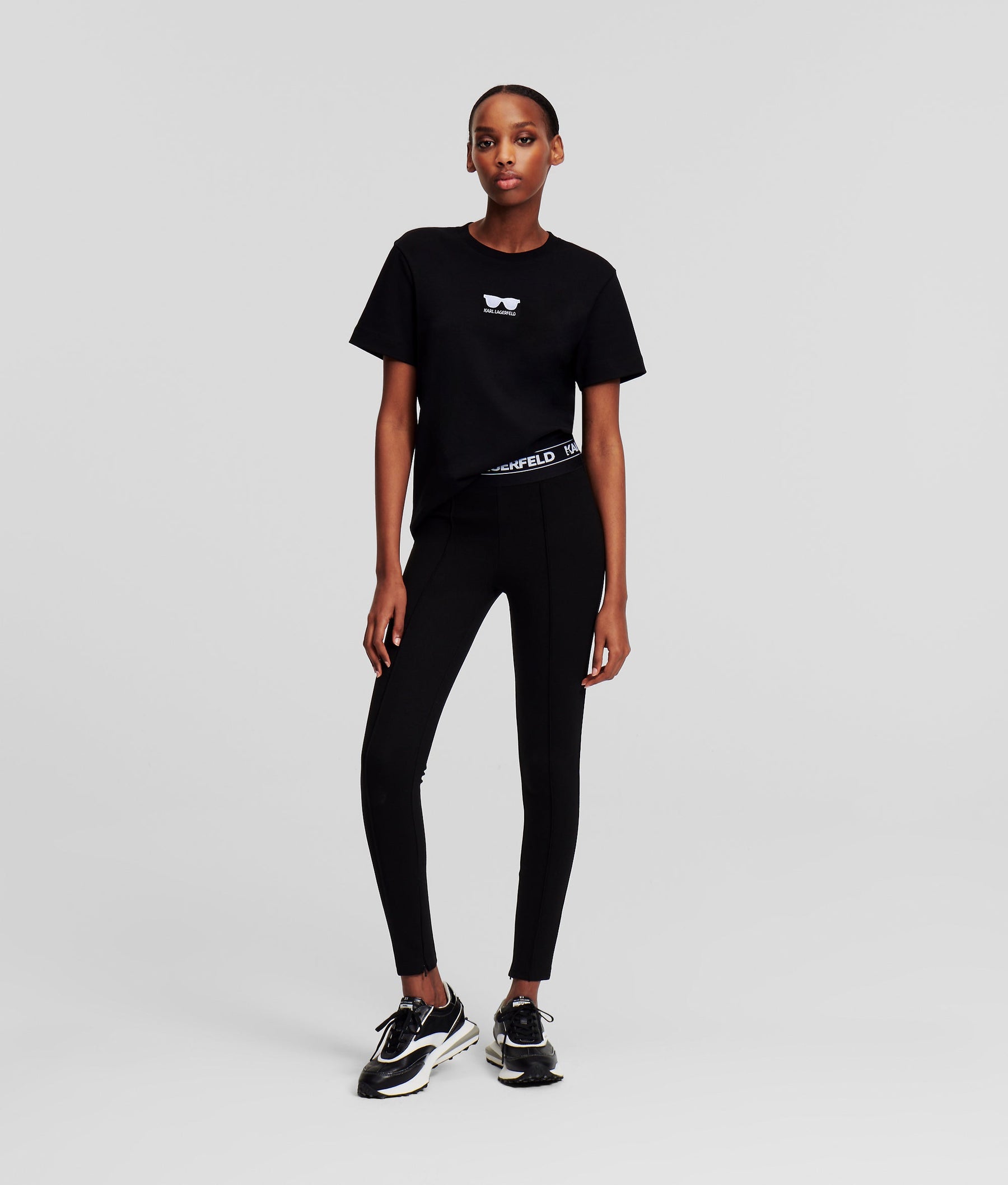 SUNGLASSES T-SHIRT