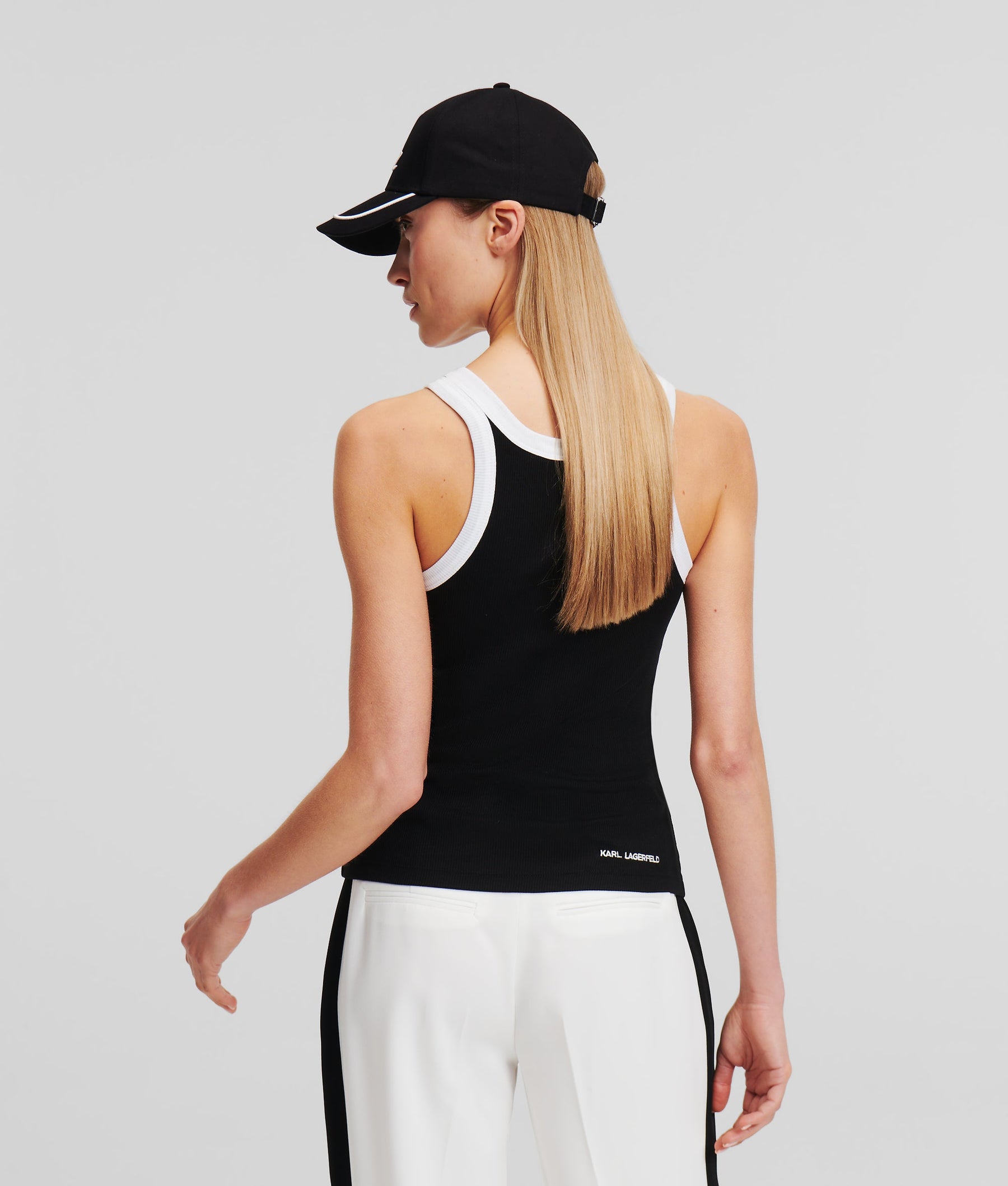 SUNGLASSES TANK TOP