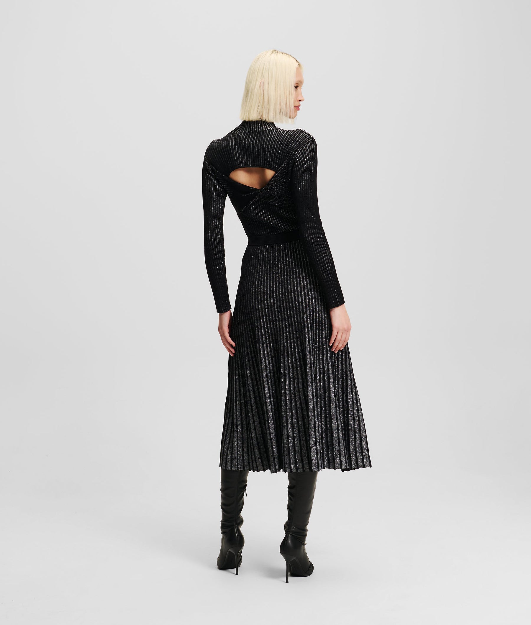 METALLIC PLEATED MIDI SKIRT