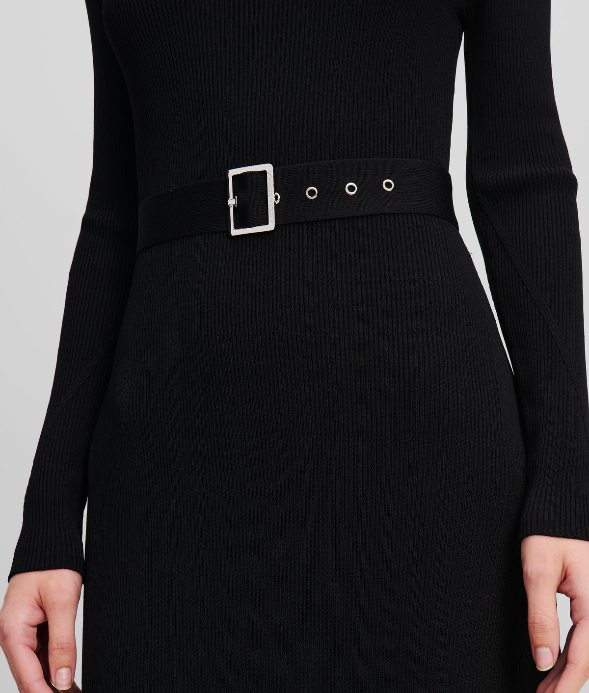 LONG-SLEEVED BELTED KNIT DRESS