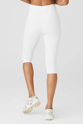 Airbrush V-Cut Define Capri