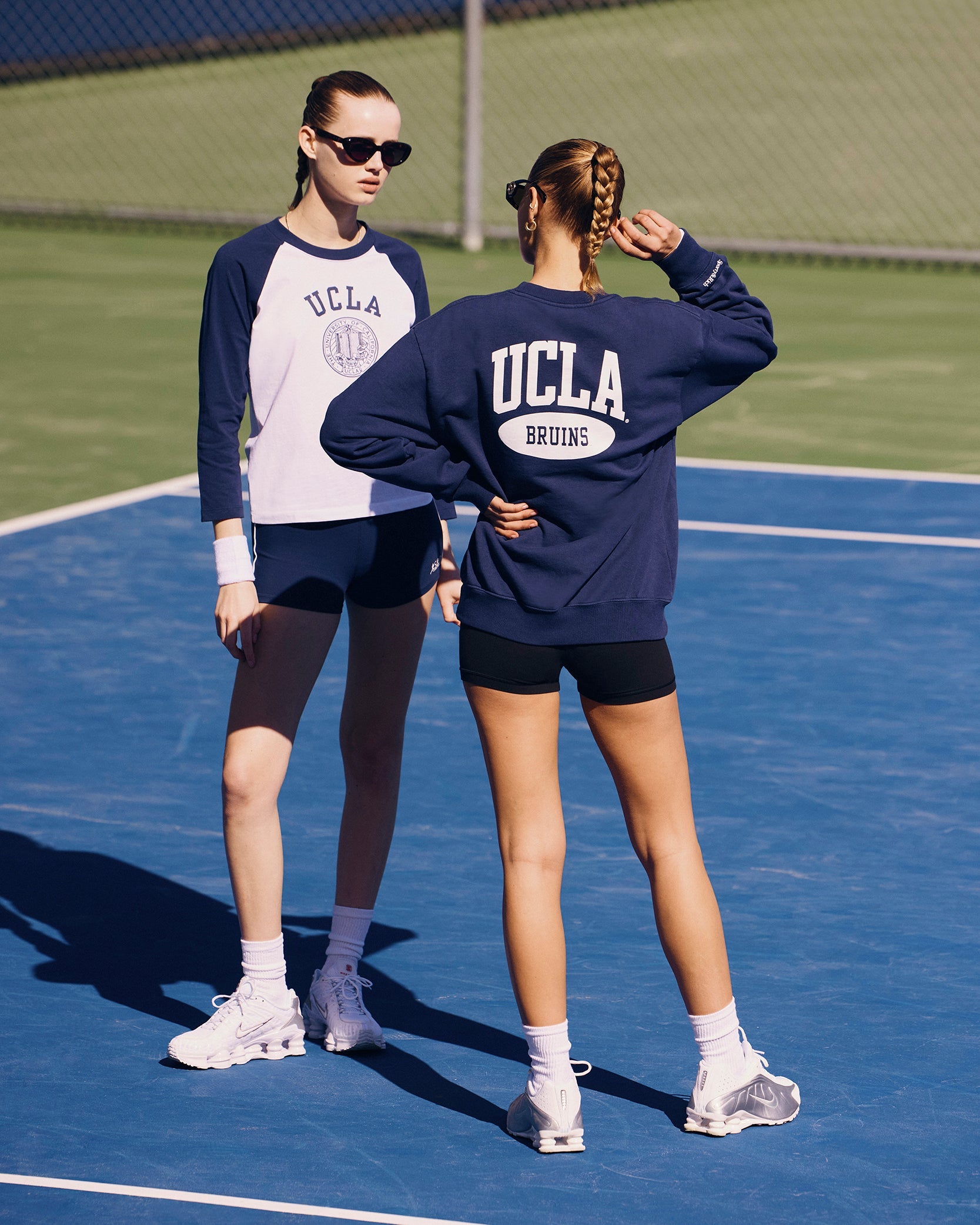 Westwood Crewneck - Navy/White