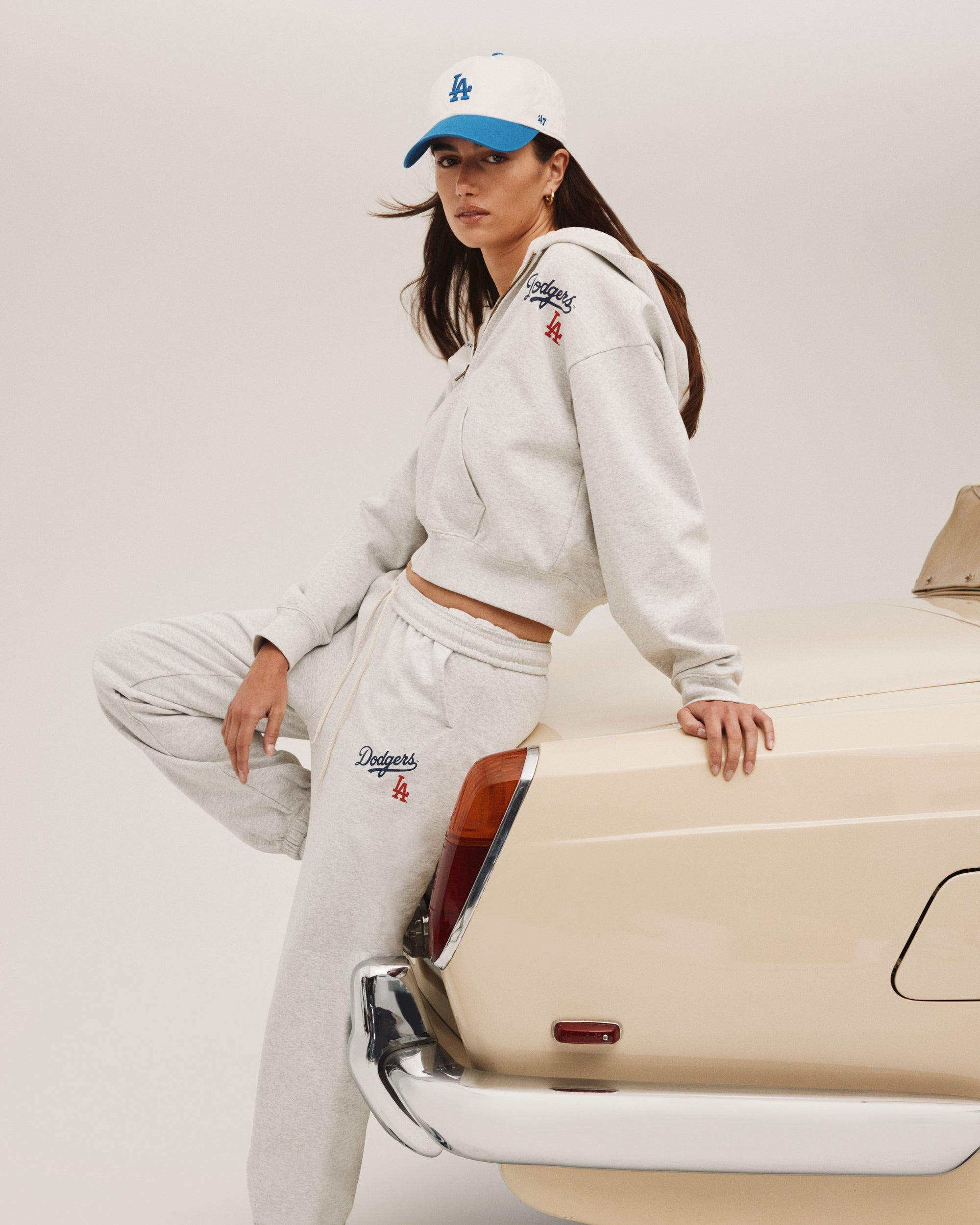 Dodgers Serif Cropped Zip Hoodie - Heather Gray/Navy