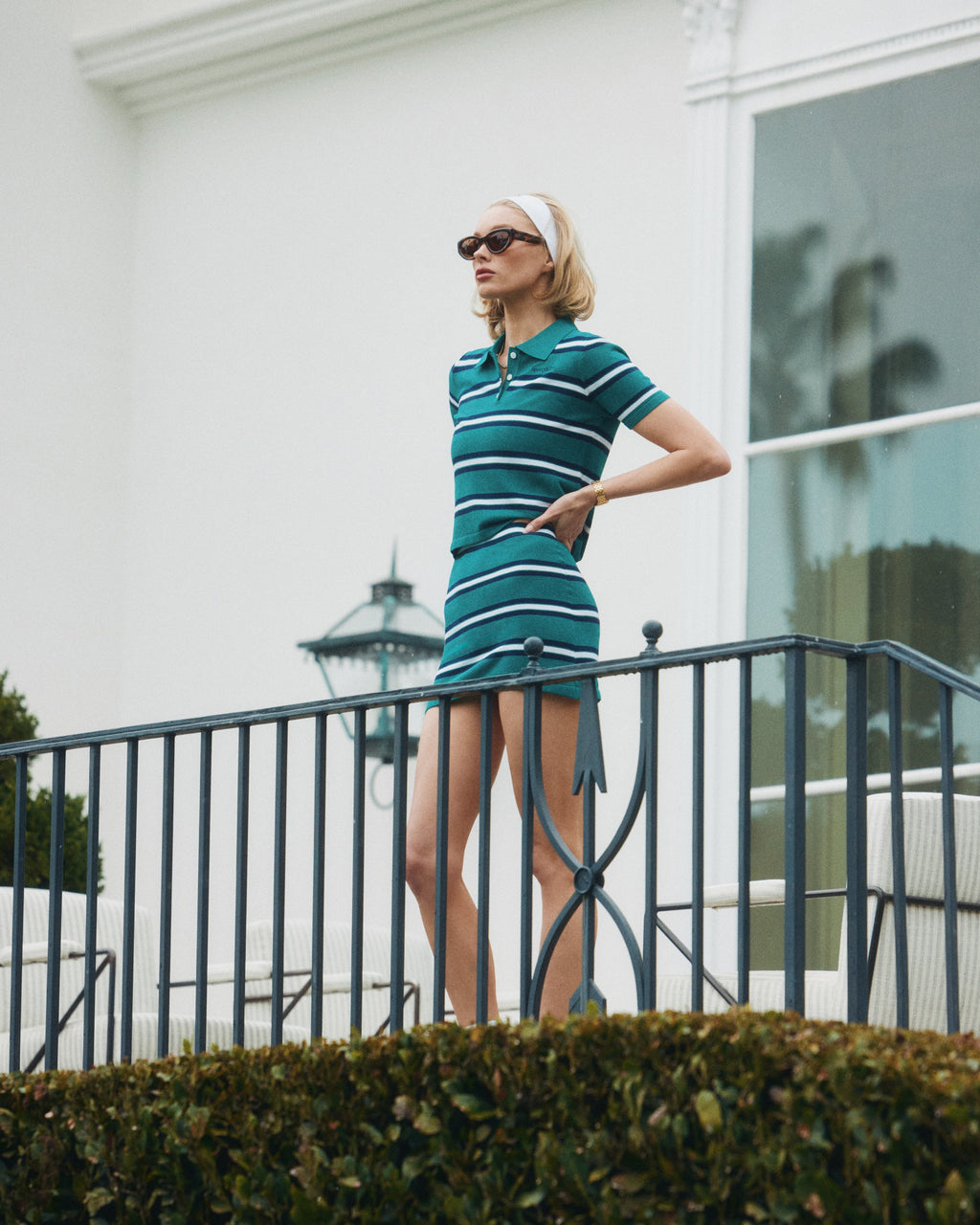 Serif Logo Silk Pique Cropped Polo - Alpine/White/Navy