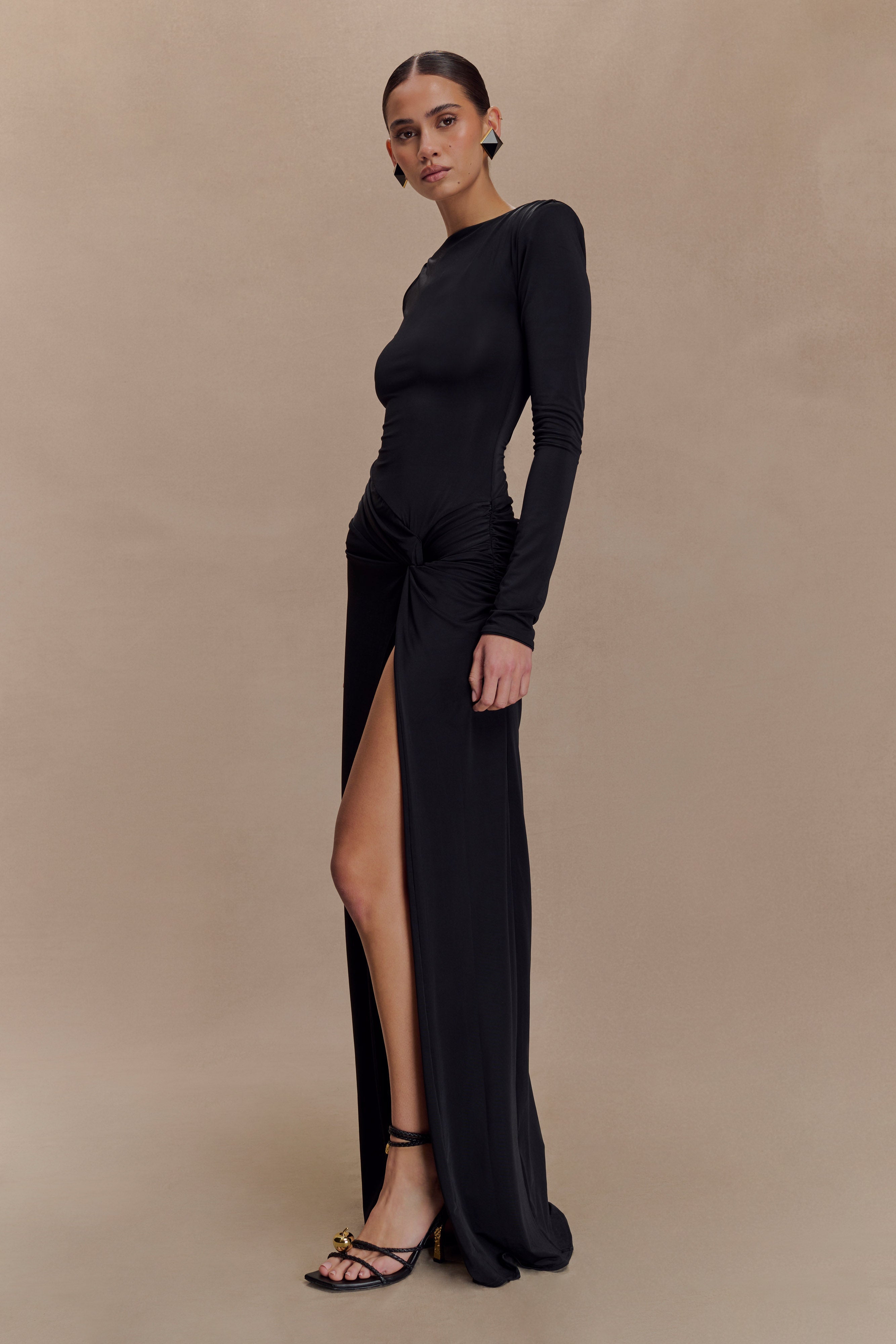 Deanna Long Sleeve Gathered Maxi Dress - Black
