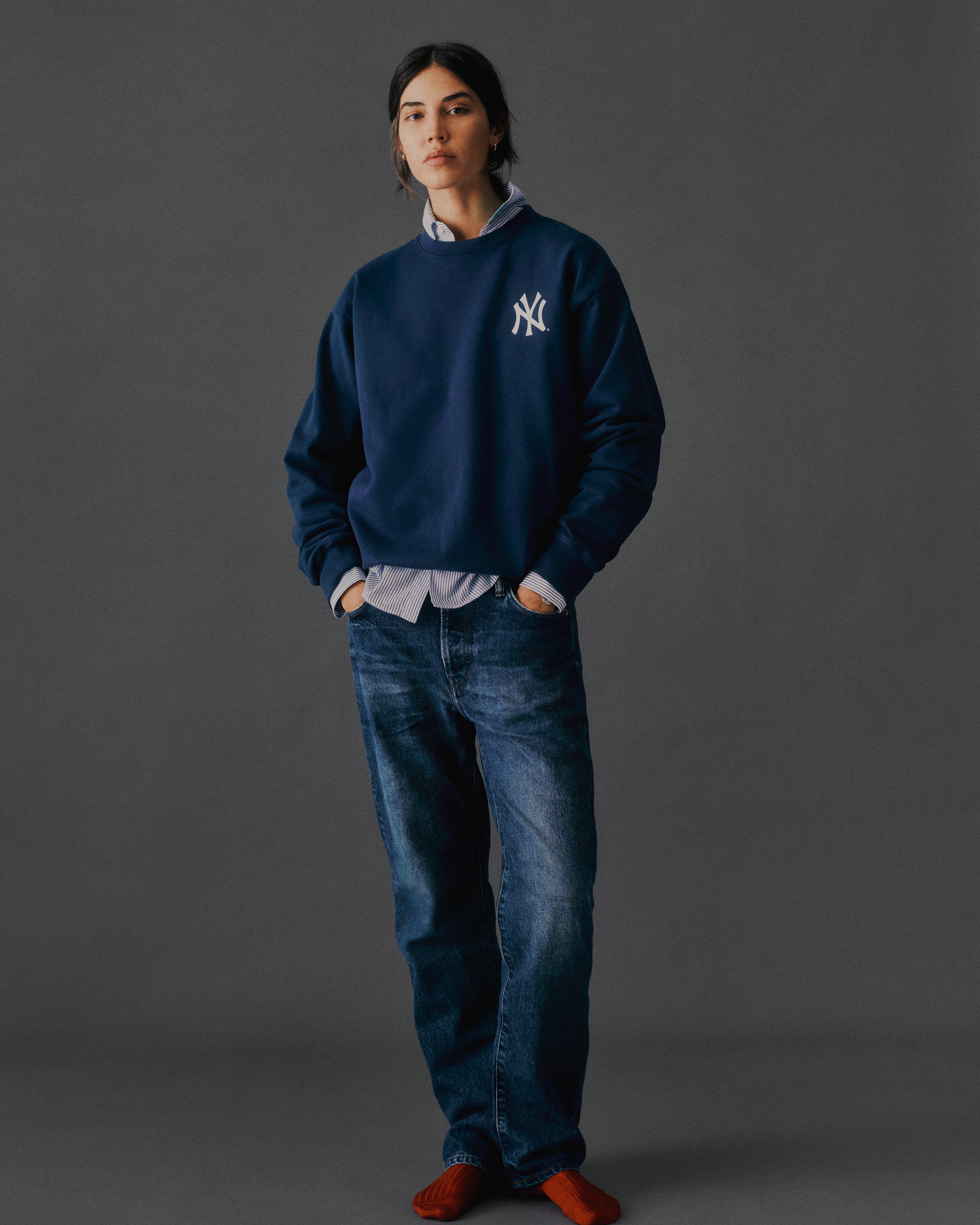 Yankees Serif Crewneck - Navy/White