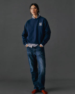 Yankees Serif Crewneck - Navy/White
