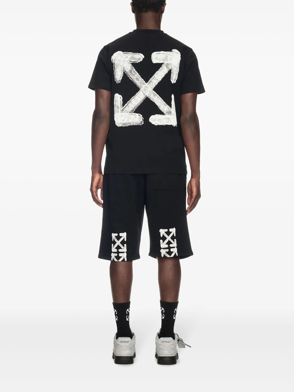 Off-White Spray Arrow Logo T-Shirt in Black