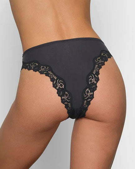 Fits Everybody Lace Tanga