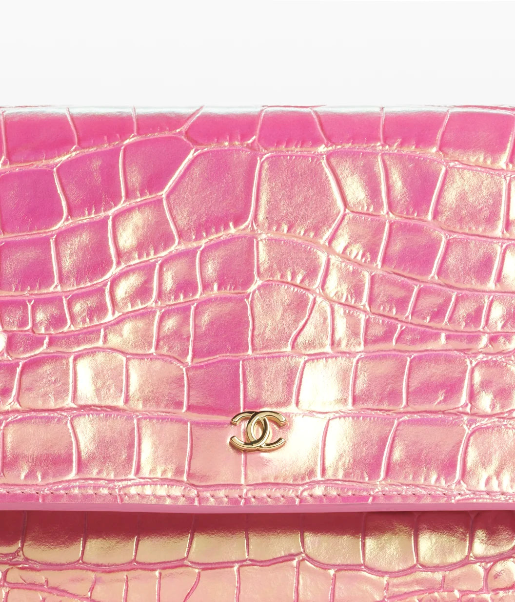 Wallet On Chain Crocodile Embossed Iridescent Calfskin & Gold-Tone Metal  Pink