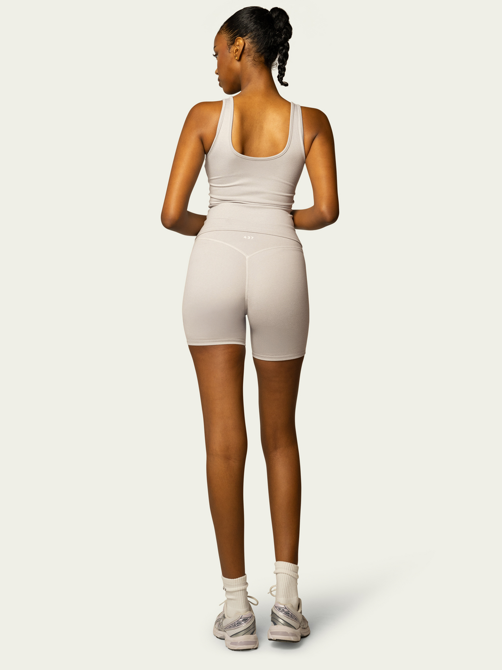 The Essentials Short / Heather-Grey