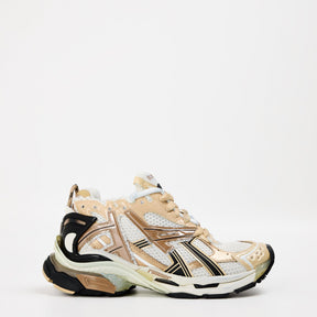 Runner Sneakers