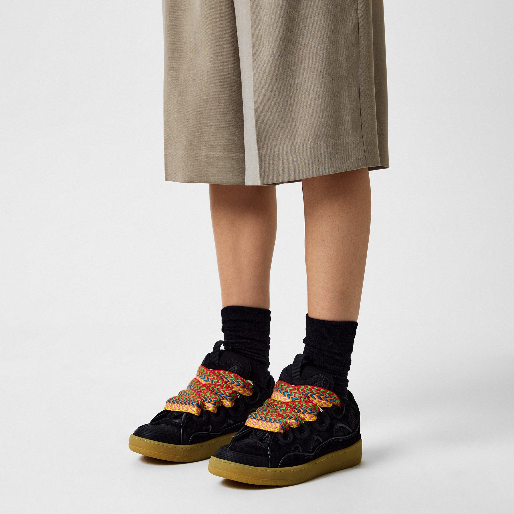 Curb Sneaker
