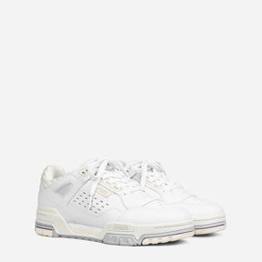Onyx Sneakers