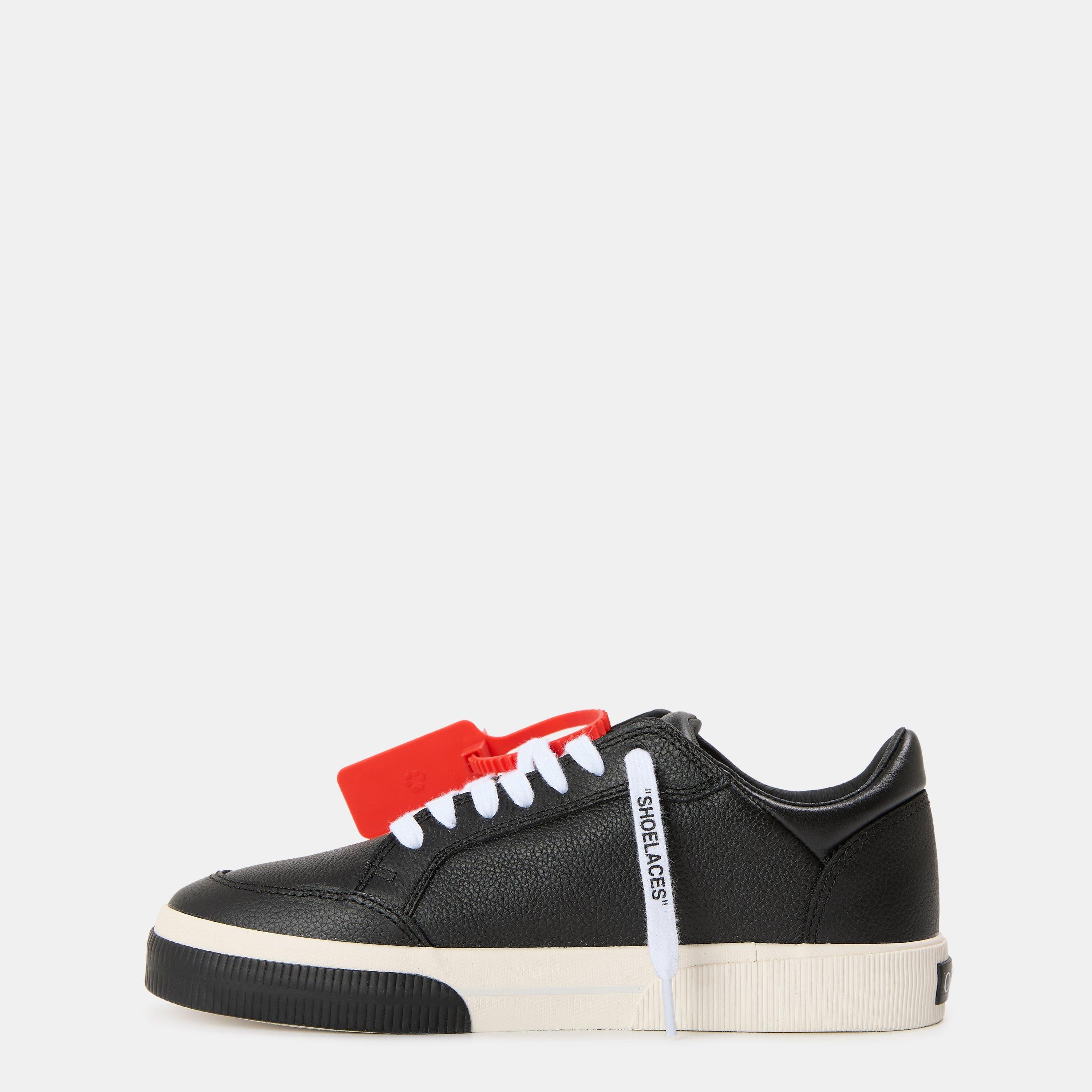 Vulcan Low-Top Trainers