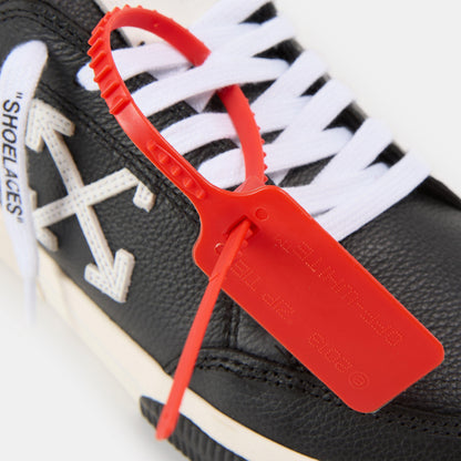 Vulcan Low-Top Trainers