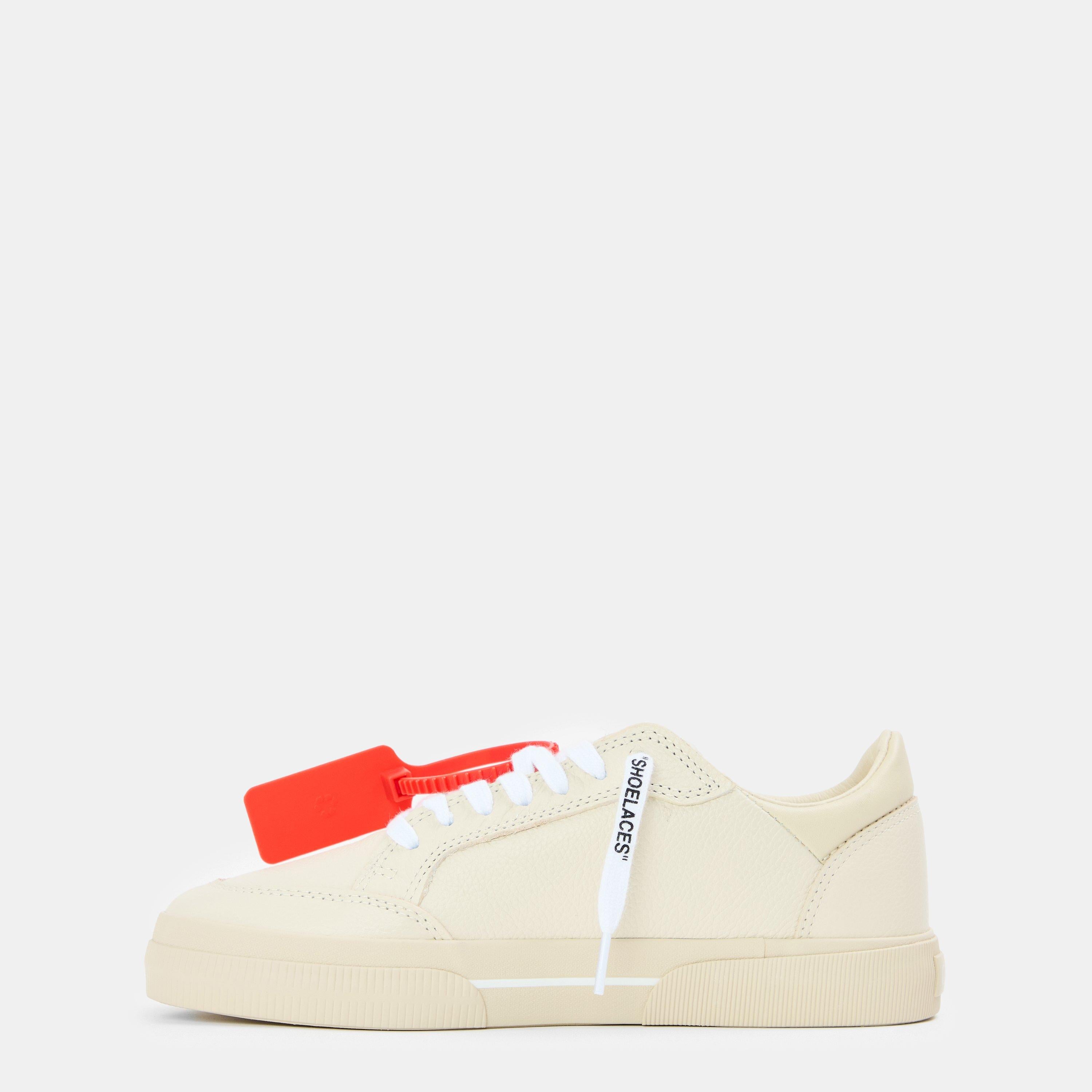 Vulcan Low-Top Trainers