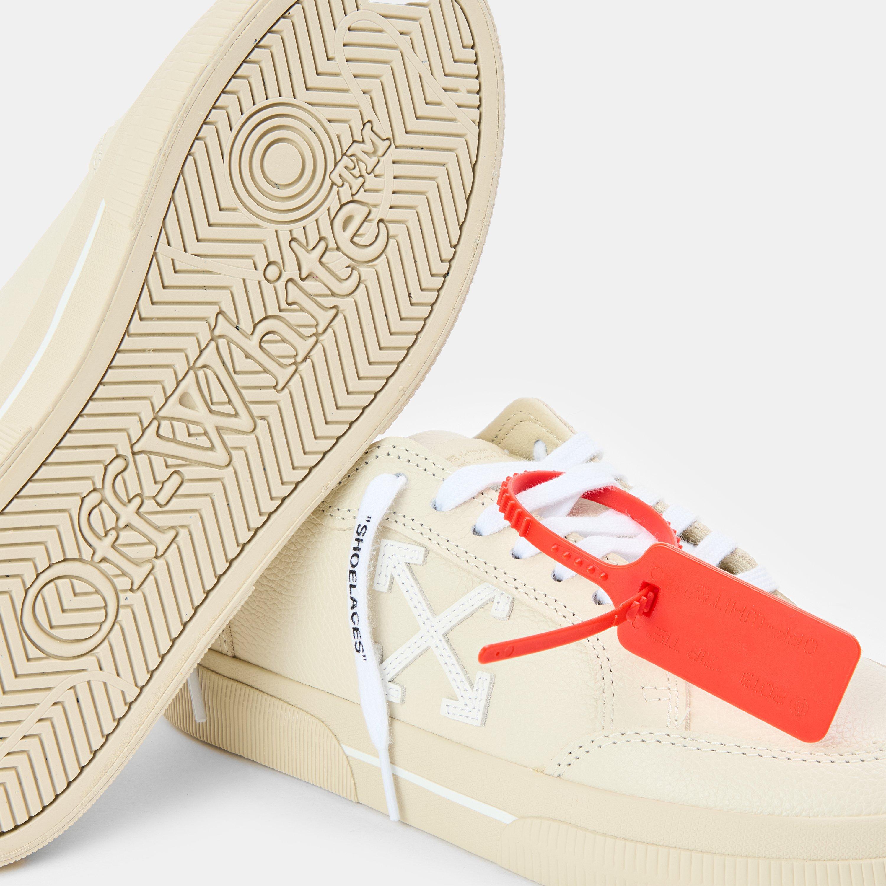 Vulcan Low-Top Trainers