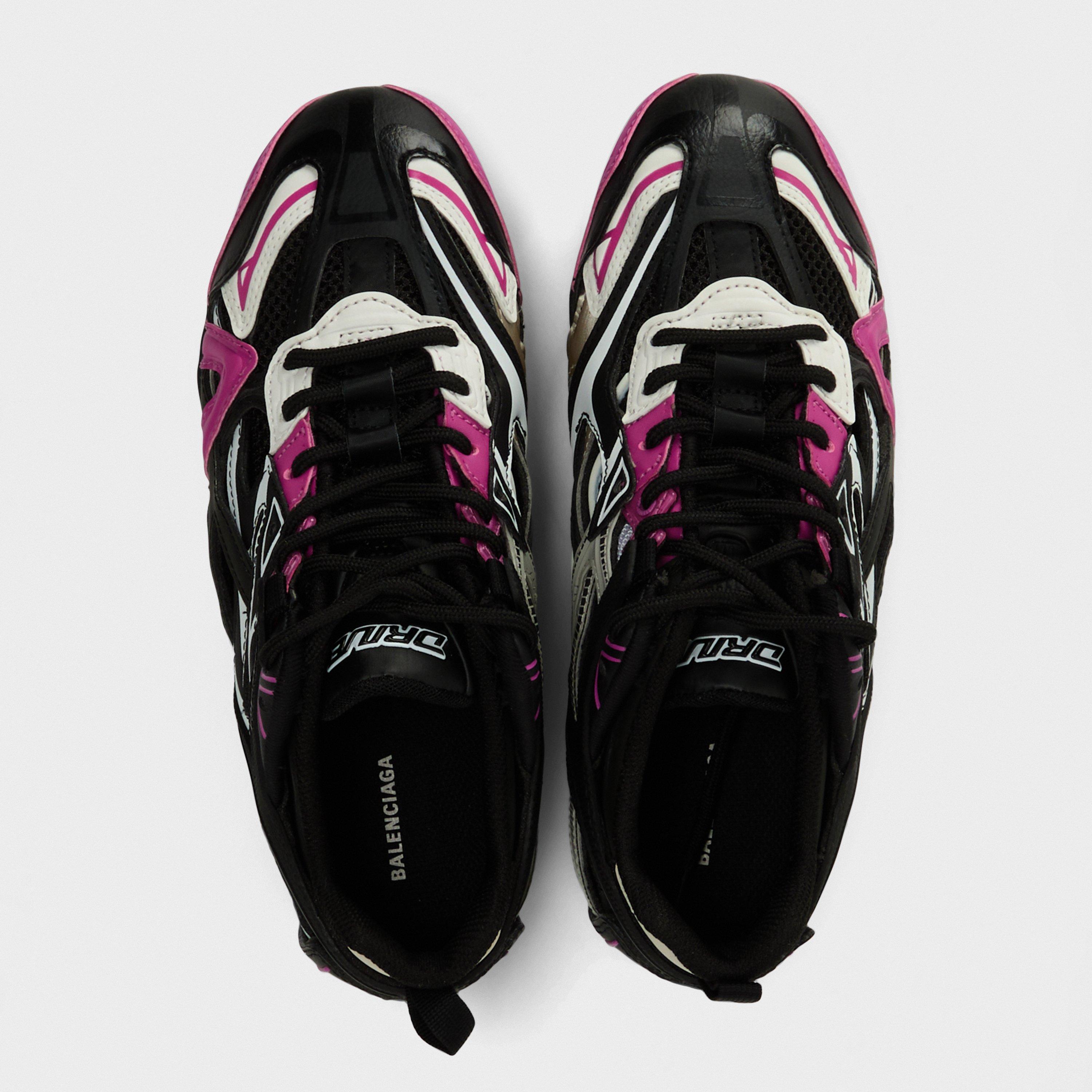Low-Top Trainers