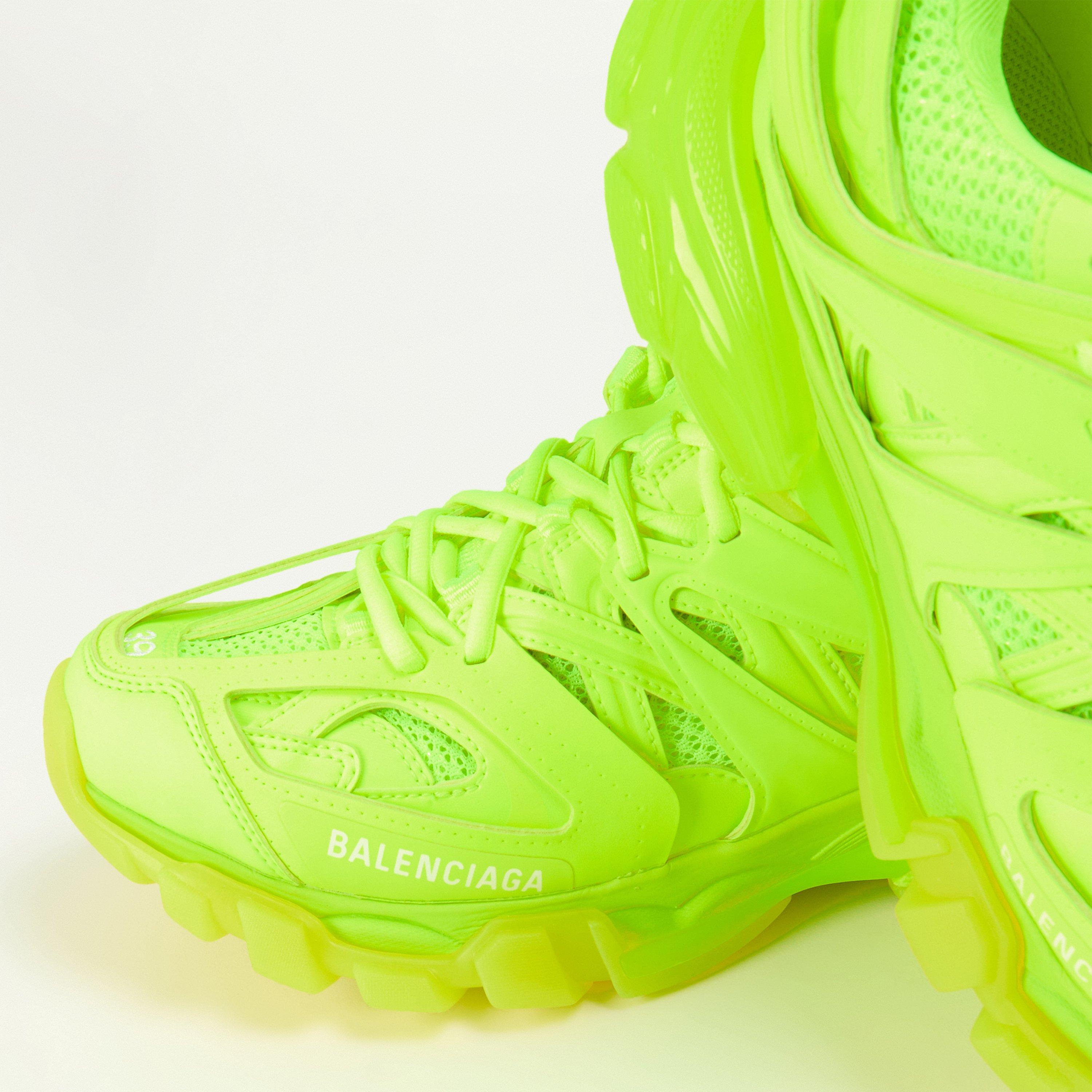 Low Trainers