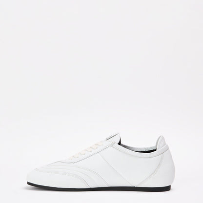 Low-Top Trainers