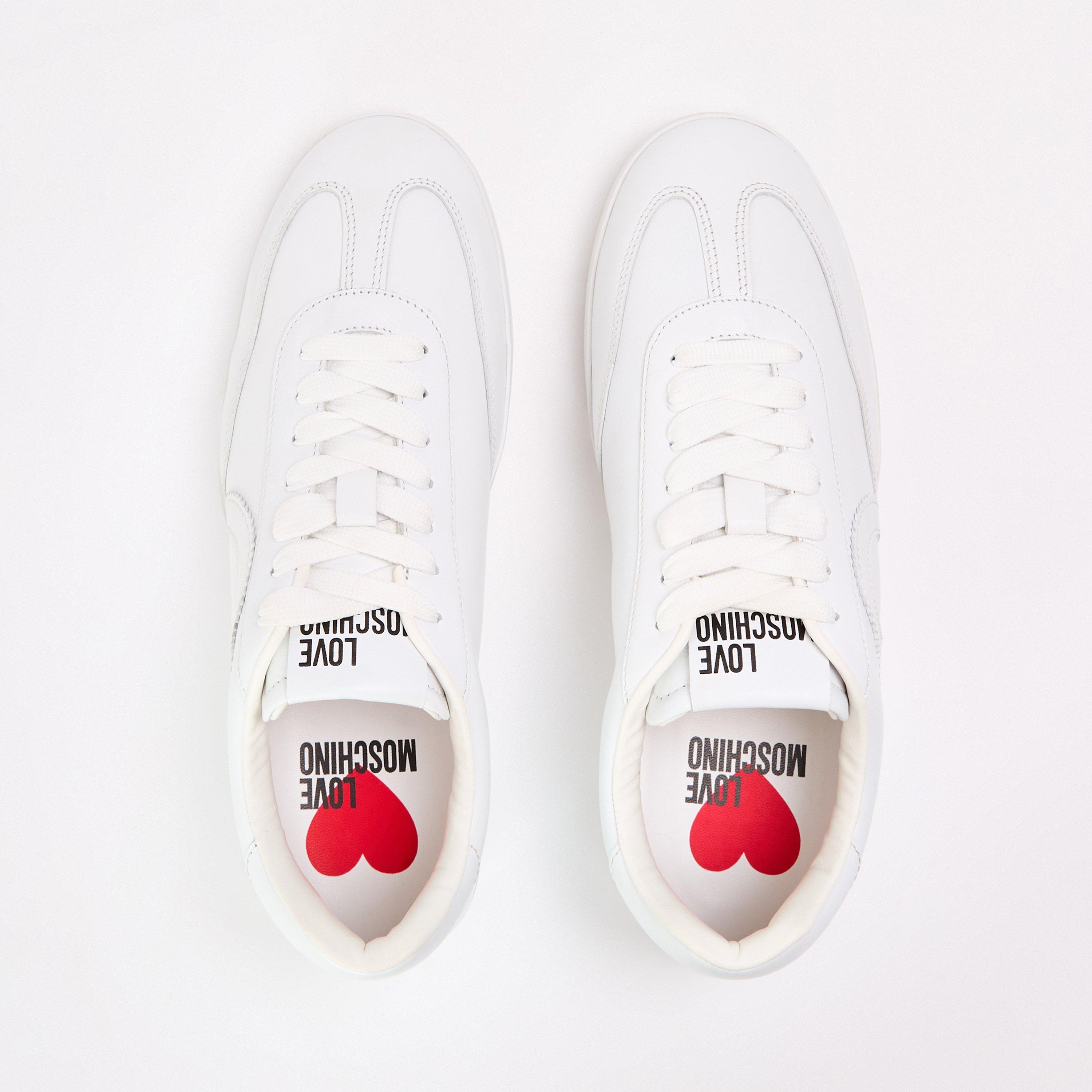 LM Cloud Low-Top Trainers