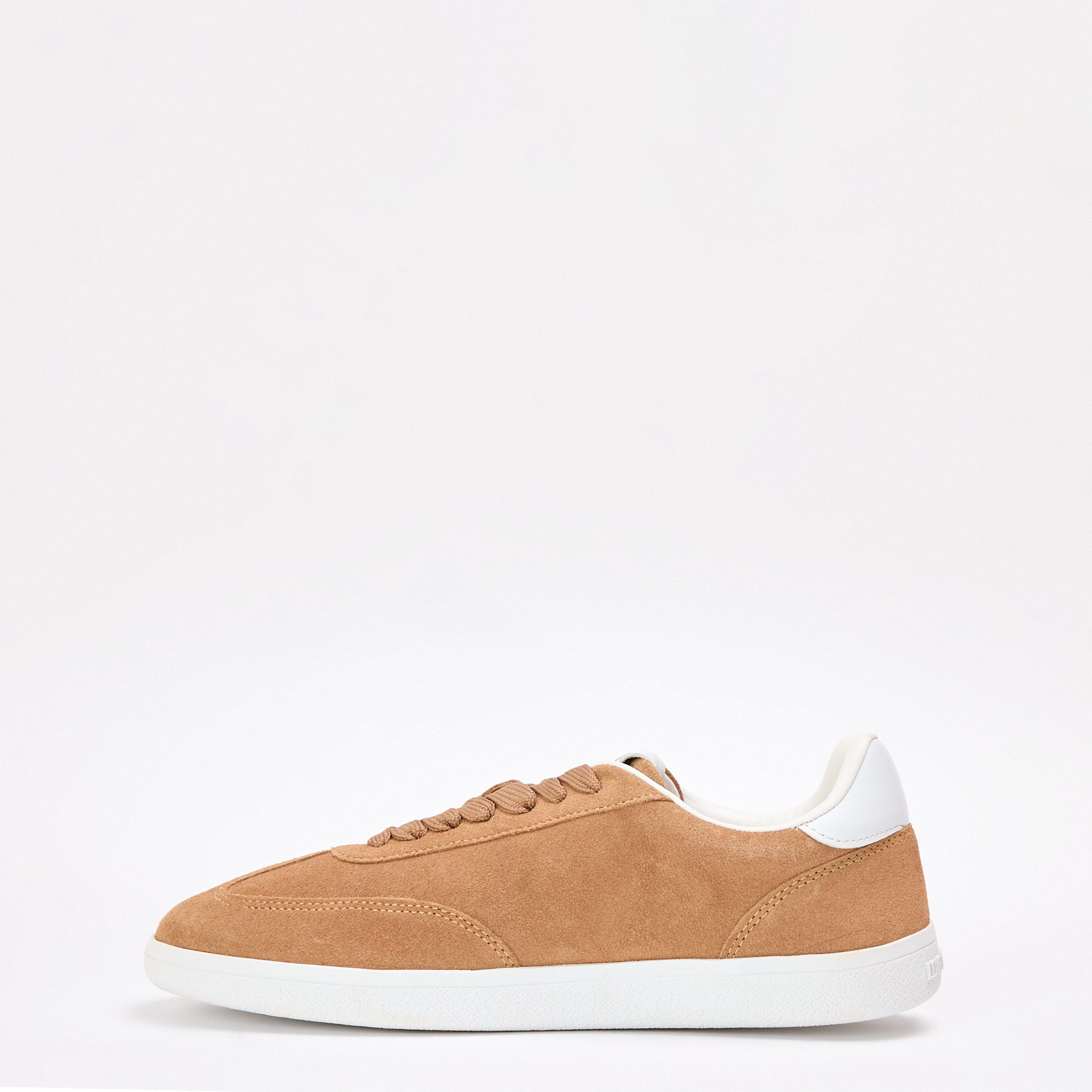 LM Cloud Low-Top Trainers