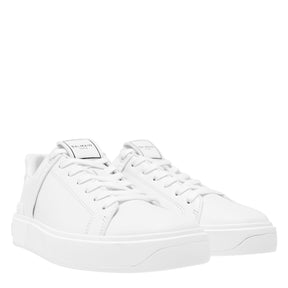 B Court Trainers