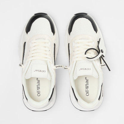 Kick- Panelled Leather Low-Top Trainers