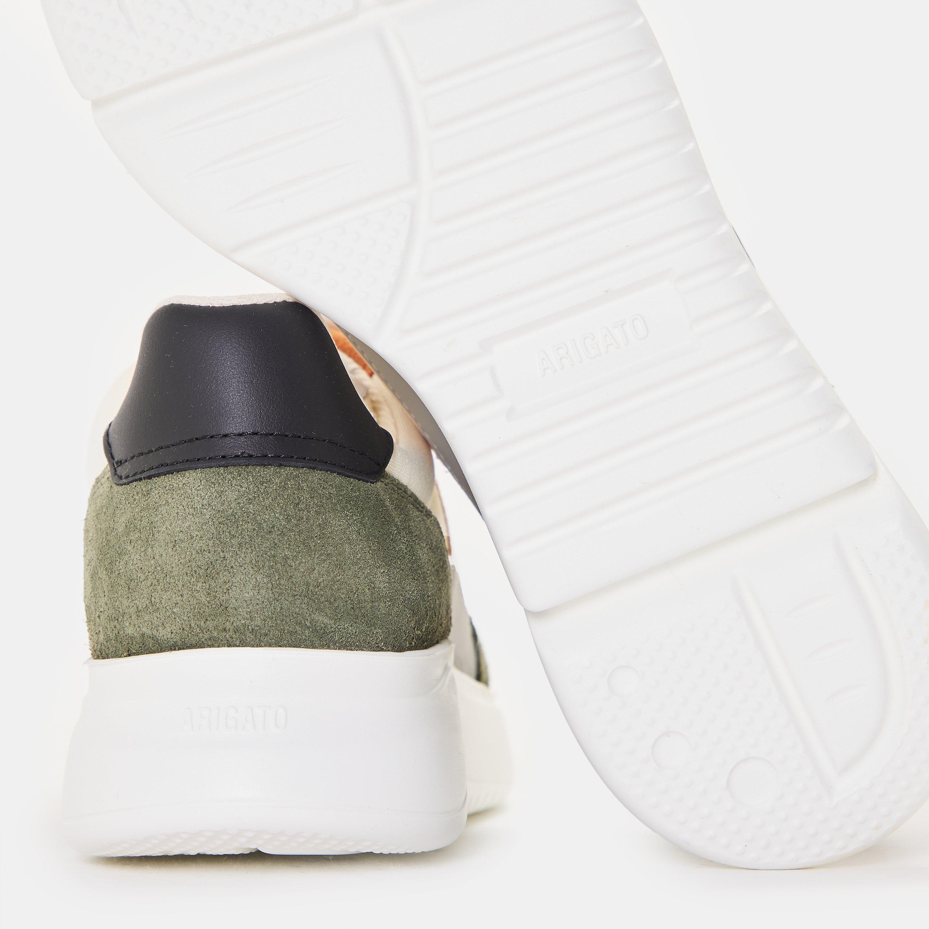 Low-Top Trainers